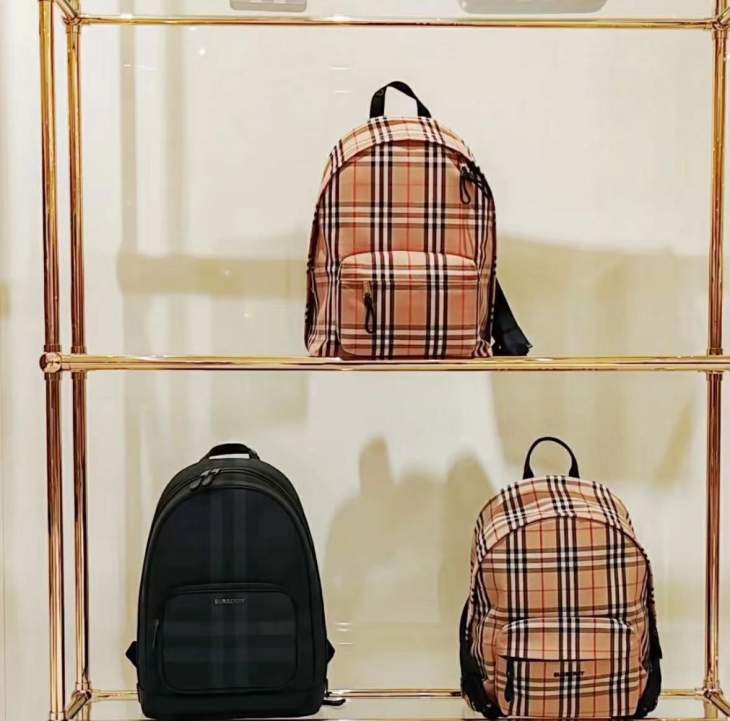 Picture of Burberry Handbags _SKUfw179924073fw
